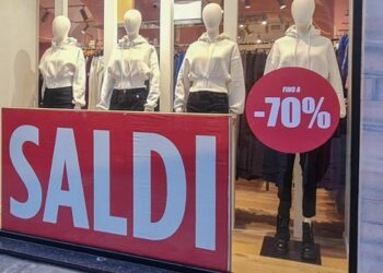 როდის დასრულდება 2025 წლის ზამთრის გაყიდვები იტალიაში: კალენდარი და თარიღები